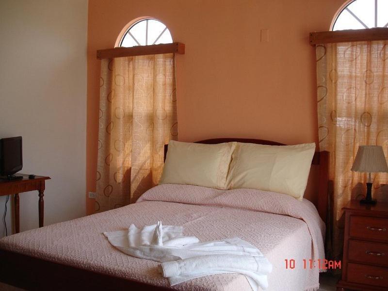Villa San Juan Belmopan Phòng bức ảnh